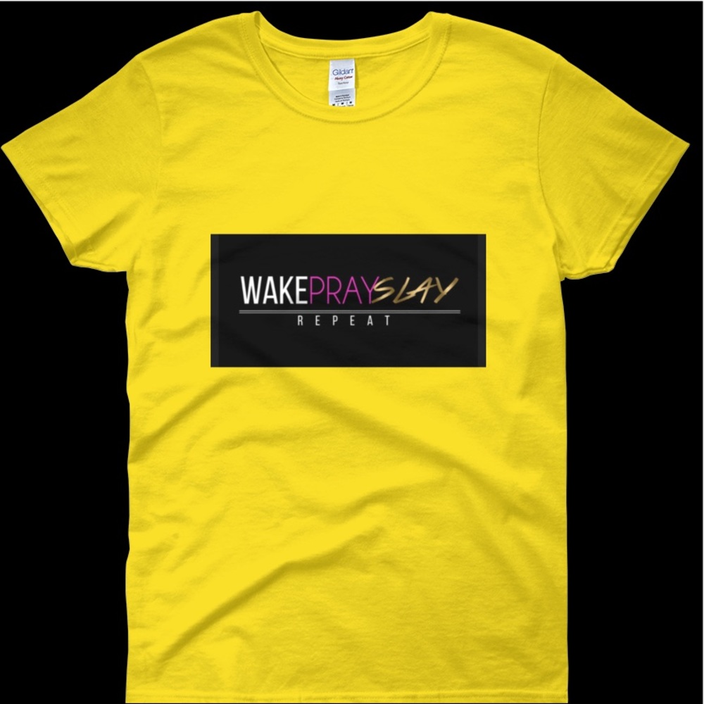 💖WAKE PRAY SLAY  WOMAN’S T-SHIRTS | *NWT*💖